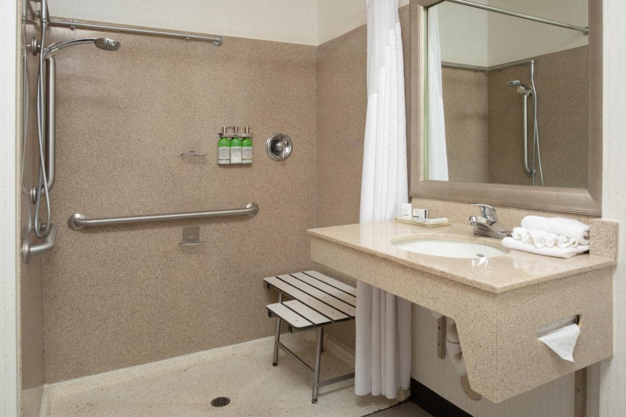 Holiday Inn & Suites Goodyear - West Phoenix Area By Ihg Kültér fotó