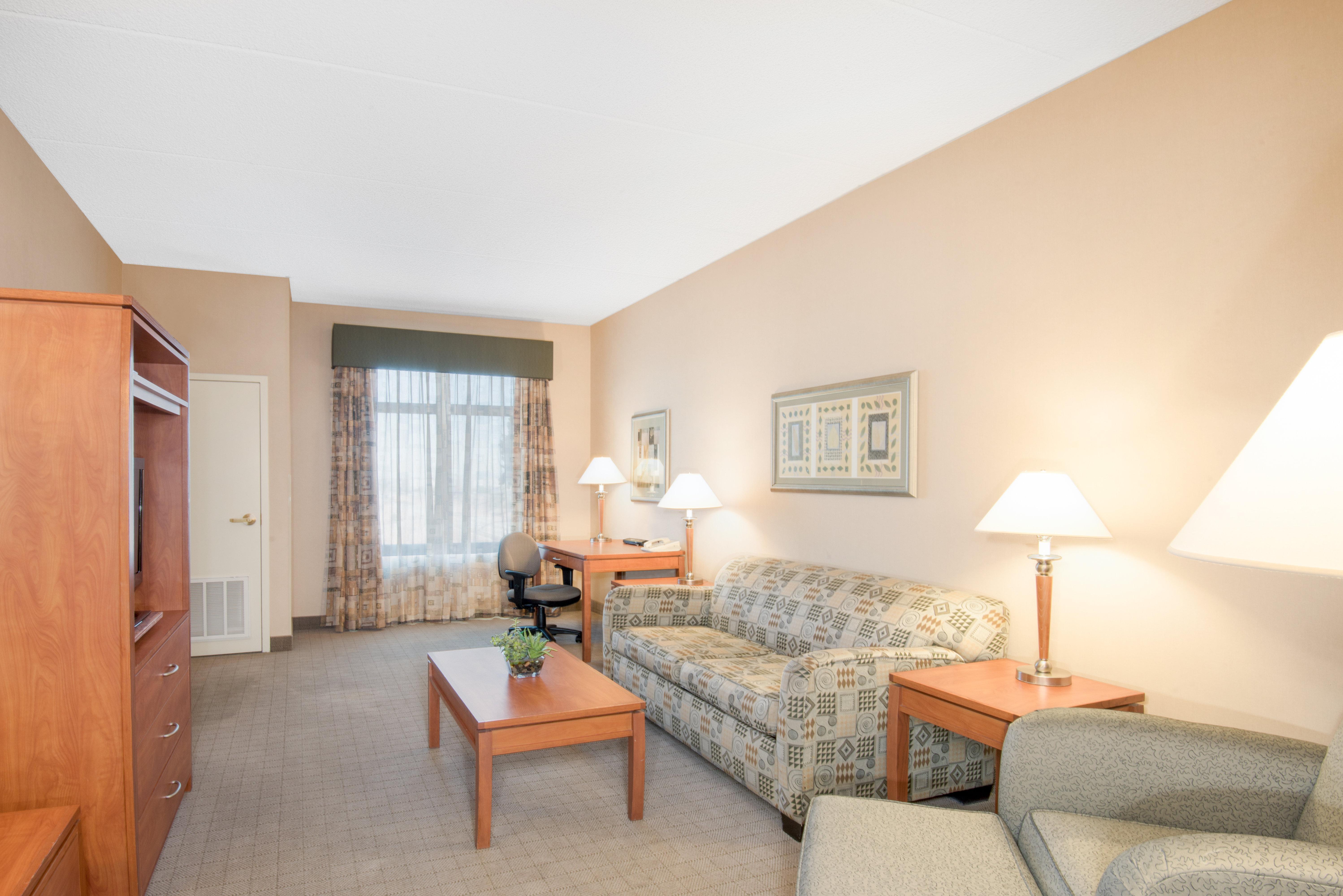 Holiday Inn & Suites Goodyear - West Phoenix Area By Ihg Kültér fotó